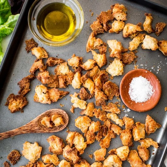 Easy Homemade Croutons