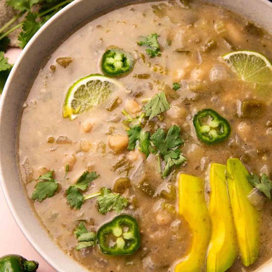 Hearty Vegan White Bean Chili