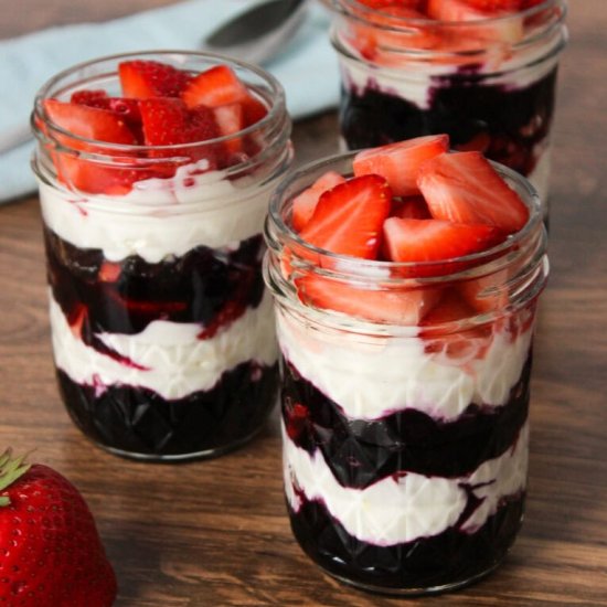 Greek Yogurt Dessert Parfait
