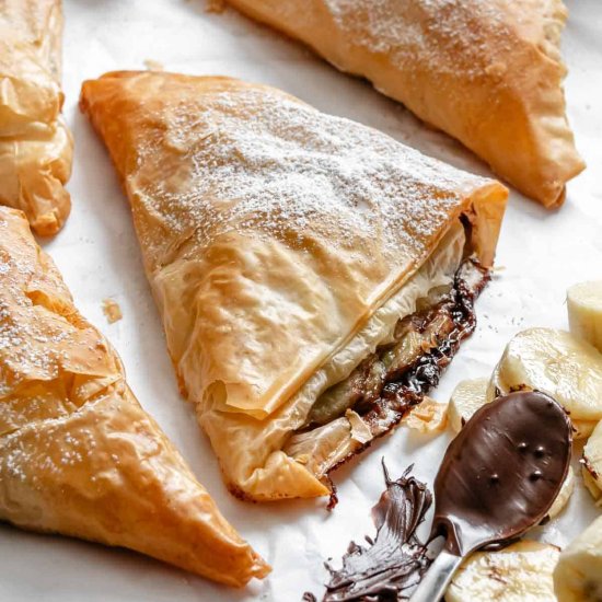 Nutella and Banana Phyllo Pastries