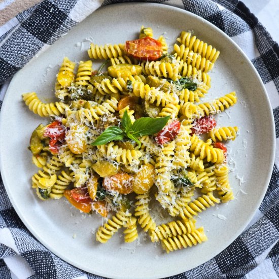 Pesto Veggie Fusilli