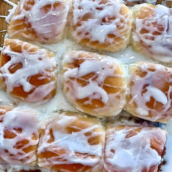 King’s Hawaiian Cinnamon Rolls