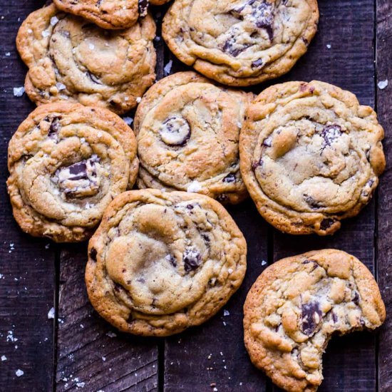 Crispy Chewy Chocolate Chip Cookies