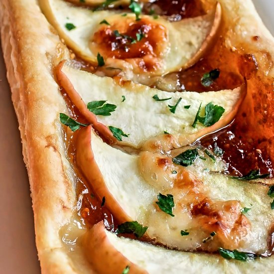 Apple & Fig Pastry