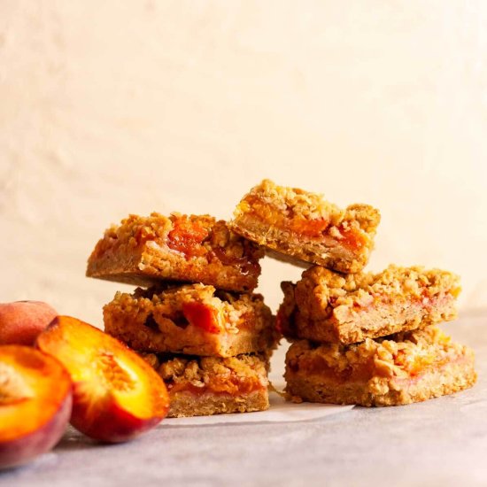 Easy Peach Crumble Bars
