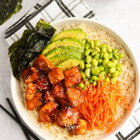Poke Bowl With Teriyaki Salmon