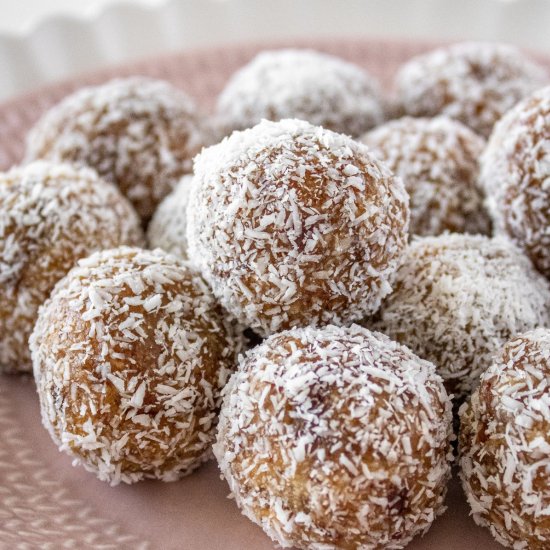 Peanut Butter Bliss Balls