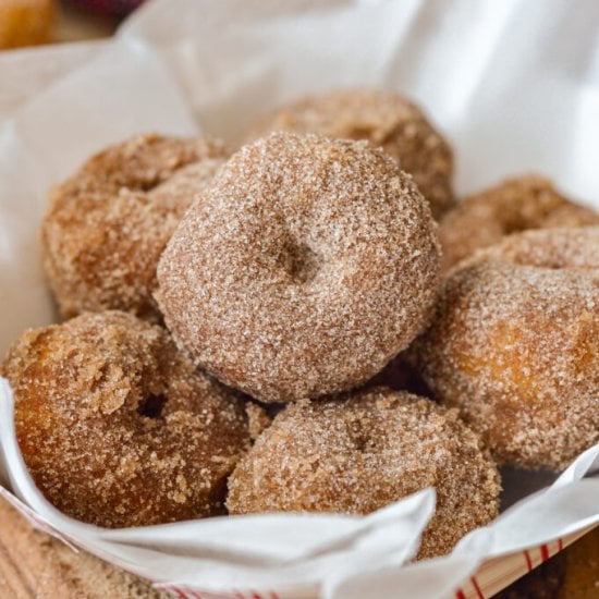 Pumpkin Spice Donuts