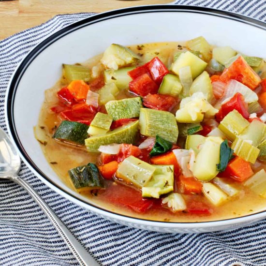 Easy Summer Vegetable Soup
