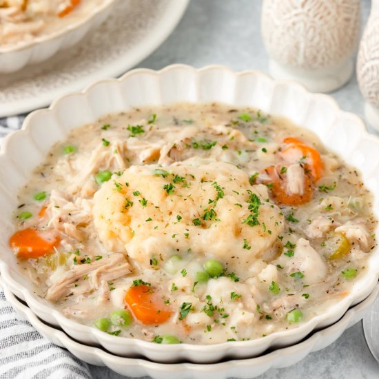 Slow Cooker Chicken and Dumplings
