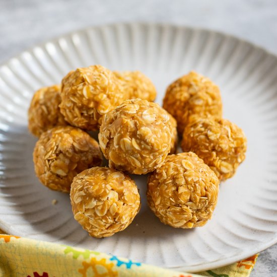 Oatmeal And Peanut Butter Balls