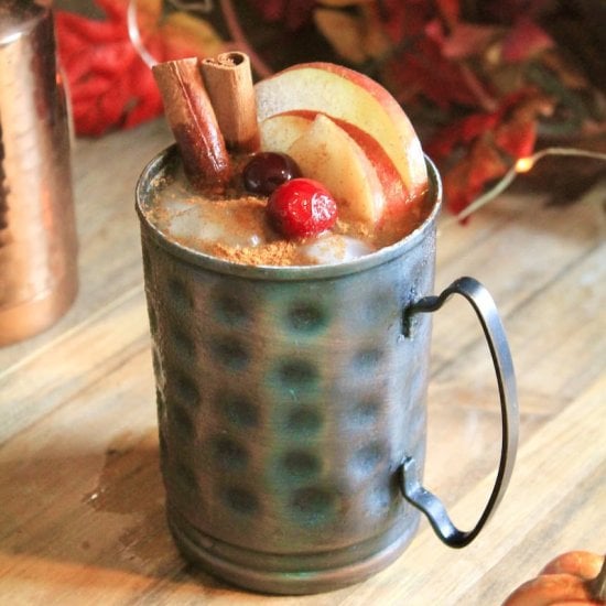 Spiced Apple Moscow Mule Fall Drink