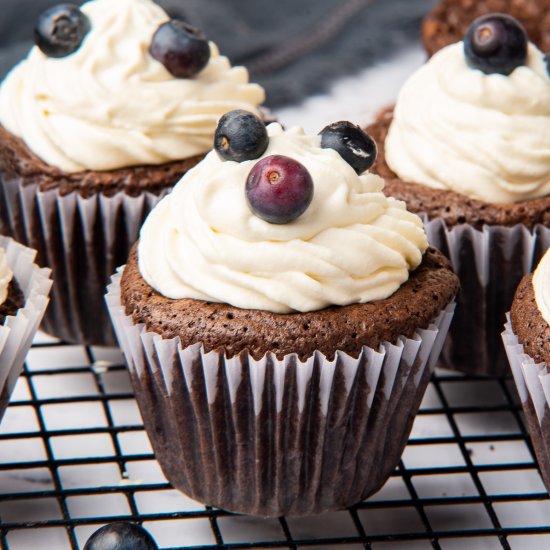 Flourless Chocolate Cupcakes