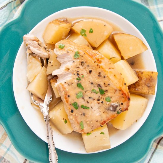 Crock Pot Pork Chops with Potatoes