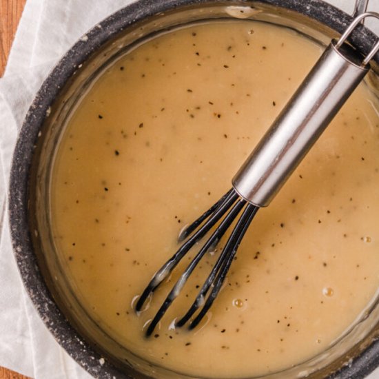 Simple Chicken Gravy