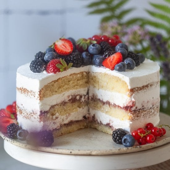 Vegan Vanilla Berry Cake