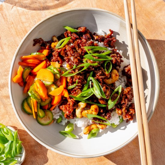 Beef and Cashew Nut Stir Fry