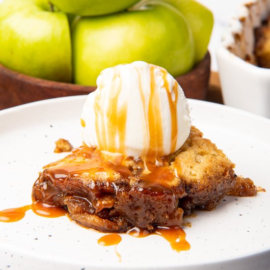 Caramel Apple Cobbler