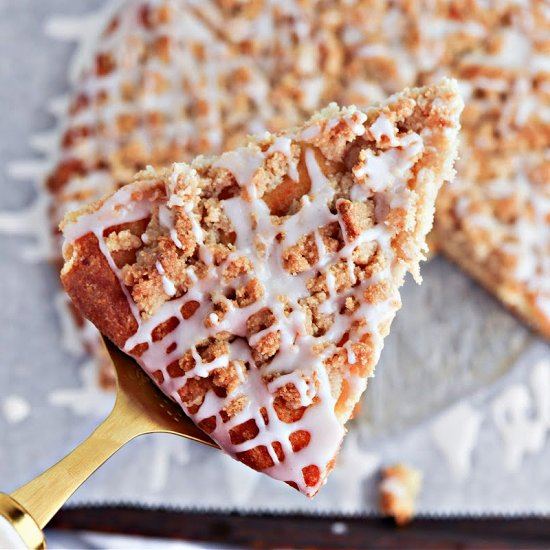 Keto Cinnamon Sugar Dessert Pizza