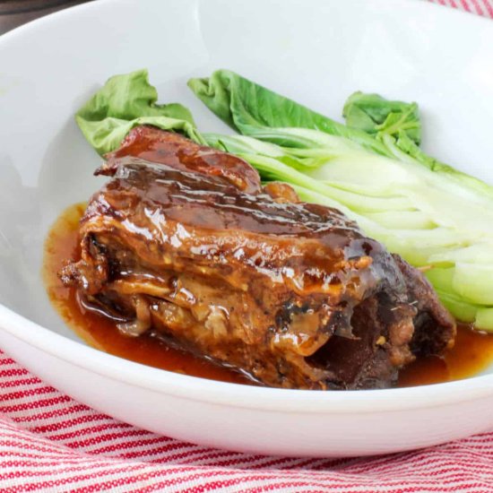 Korean-Style Beef Short Ribs