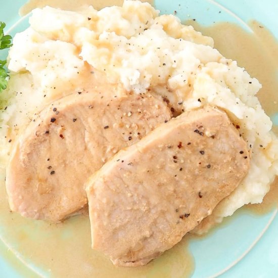 Pork Chops with Gravy