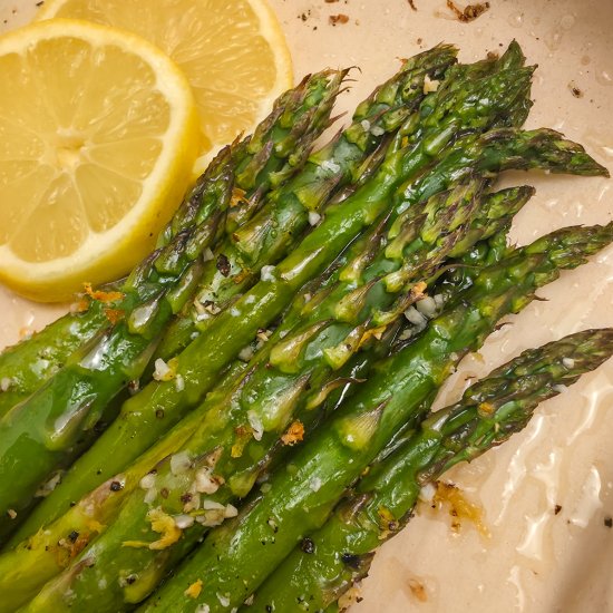 Lemon Garlic Asparagus
