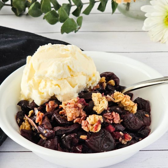 Gluten-free Cherry Crisp