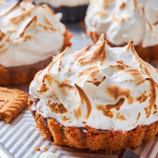 No-Bake Mini S’mores Pies