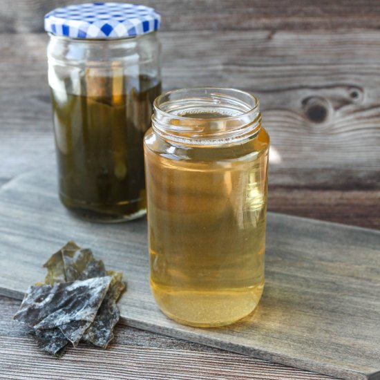Kombu Dashi (Vegan, 2 Easy Methods)