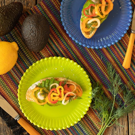 Pickled Mini Peppers & Shalltos
