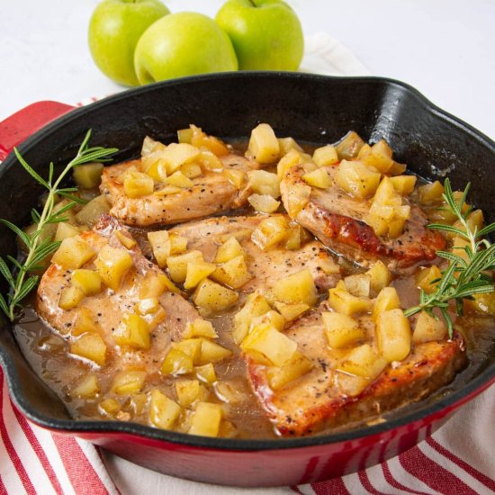 Apple Roasted Pork Chops