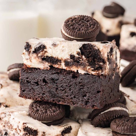 Oreo Cheesecake Brownies