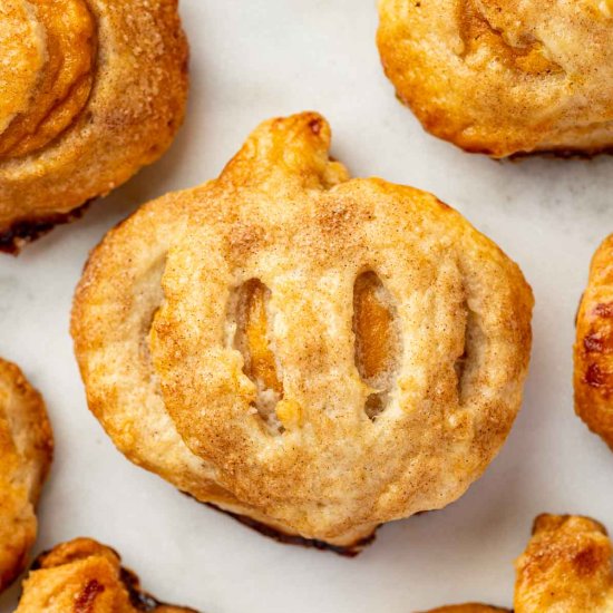 Mini Pumpkin Hand Pies