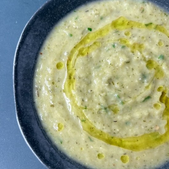 Creamy Zucchini Leek Soup