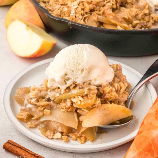 Cast Iron Skillet Apple Crisp