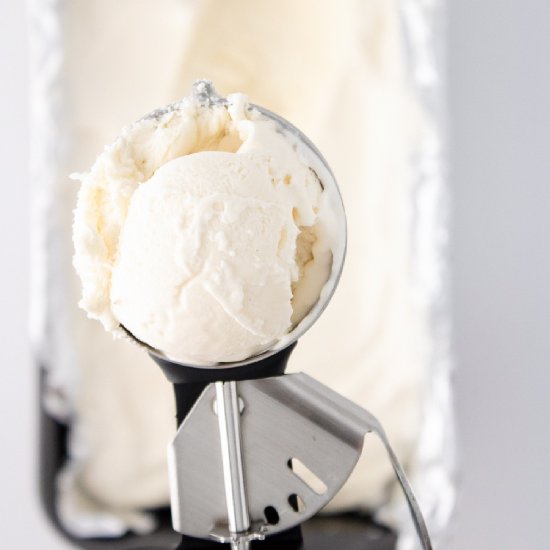 Homemade Vanilla Bean Ice Cream