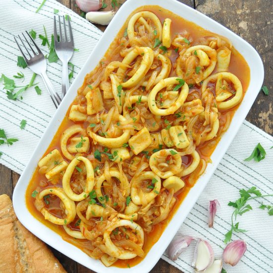 Spanish Calamari in Onion Sauce