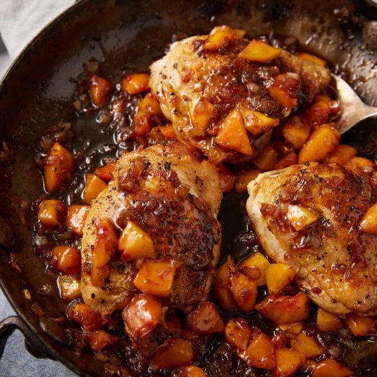 Chicken and Peaches in One Pan