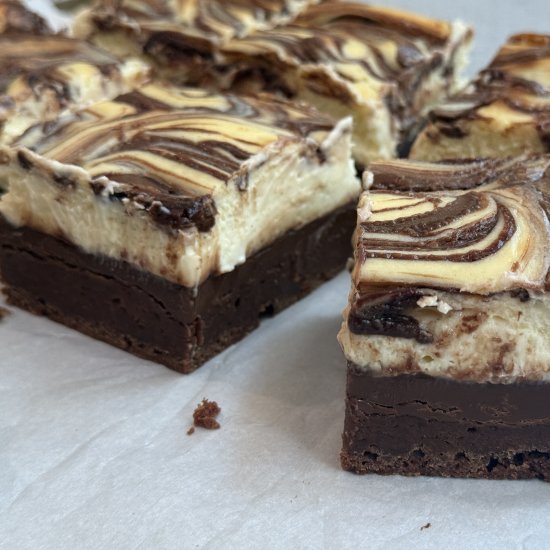 Cream Cheese Brownies with Nutella