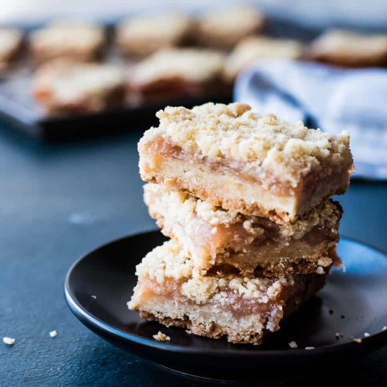 Peach Crumble Bars
