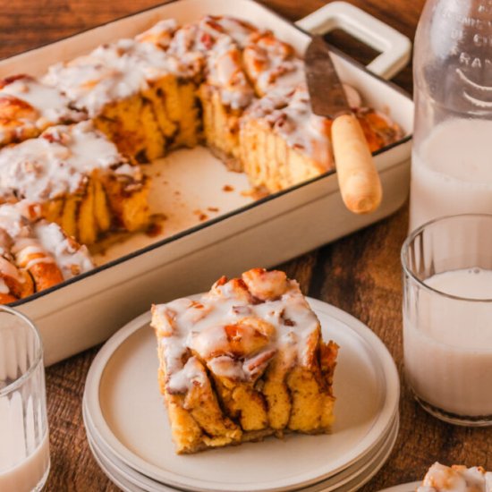 Cinnamon Roll French Toast Bake
