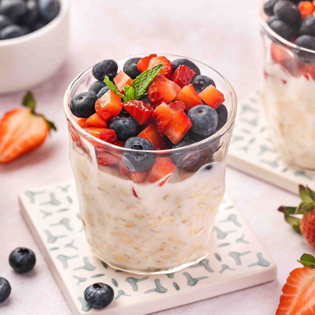 Blueberry Strawberry Overnight Oats