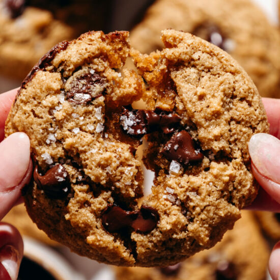 Almond Flour Chocolate Chip Cookies