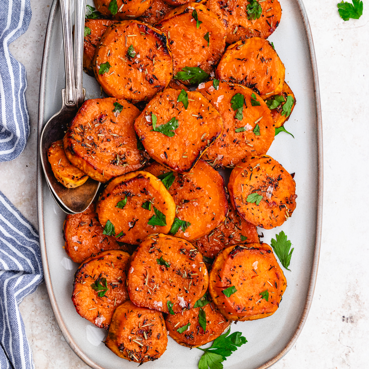 Baked sweet potato slices