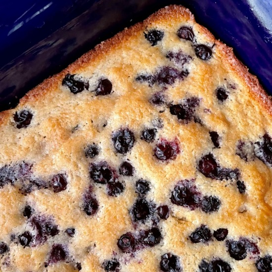 Easy Blueberry Cobbler