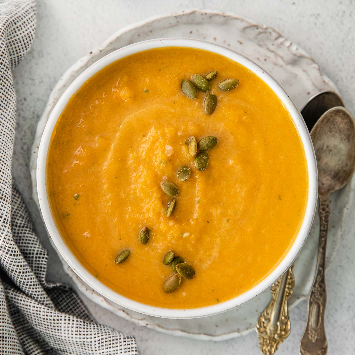 Easy Creamy Butternut Squash Soup