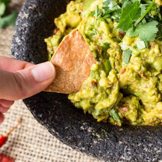 Guacamole with Chipotle Peppers