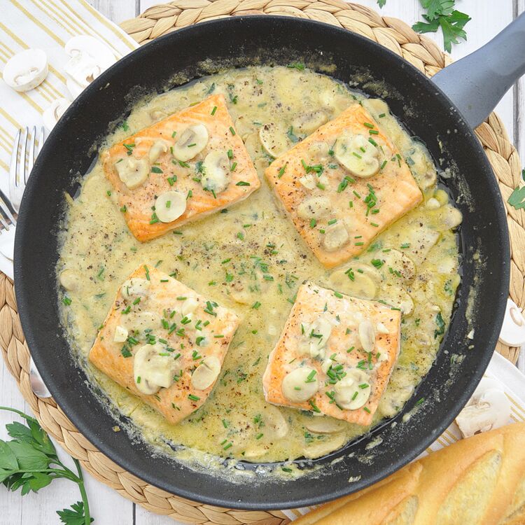Salmon with Creamy Mushroom Sauce