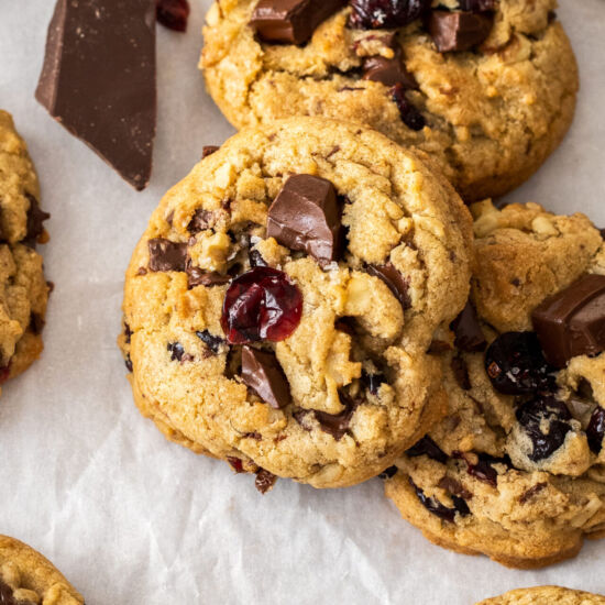 Walnut Chocolate Chunk Cookies