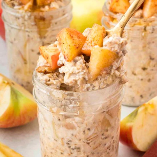 Apple Pie Overnight Oats